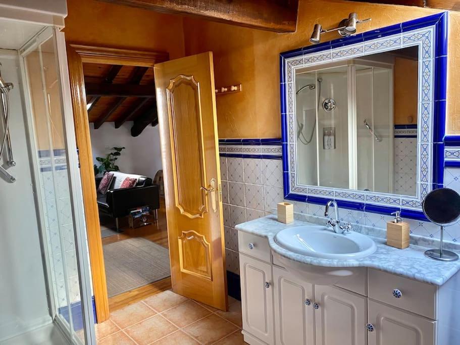 Apartamento Bilbo Near Atico Rural Con Terraza Basauri Exterior foto